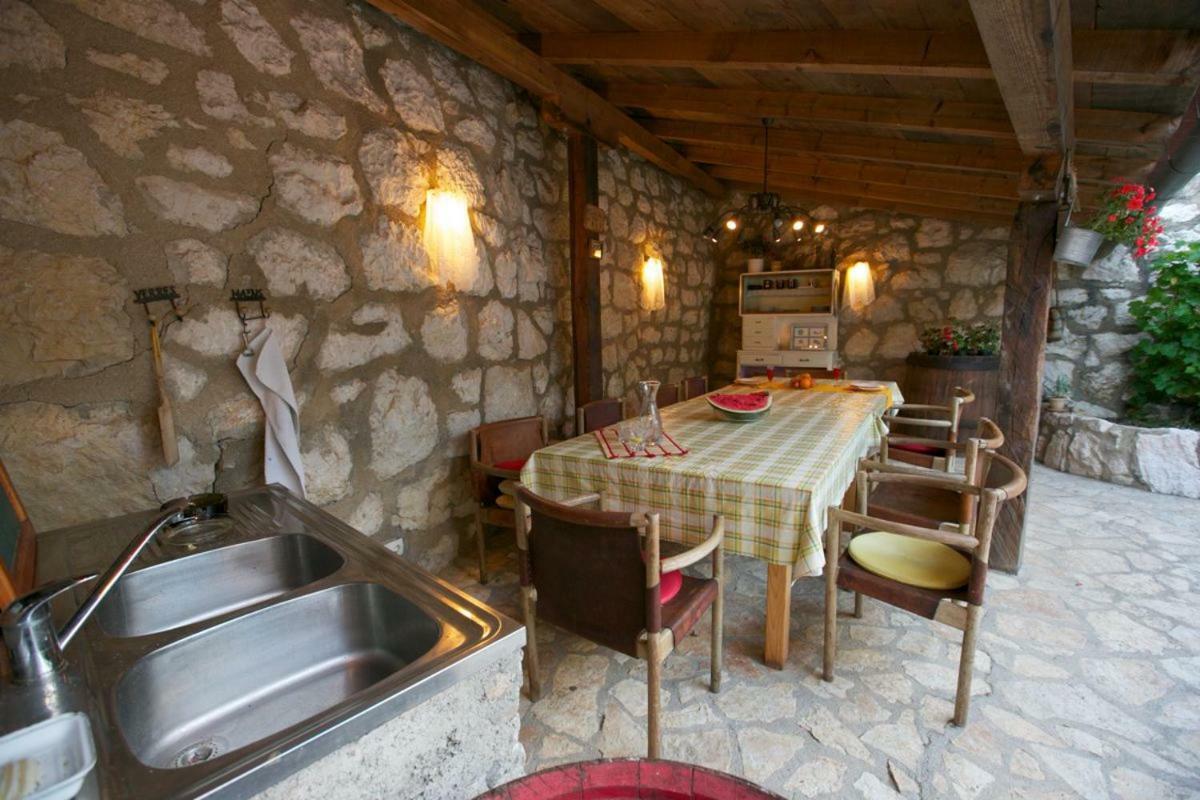 Abeona Mediterranean Villa Drivenik Buitenkant foto